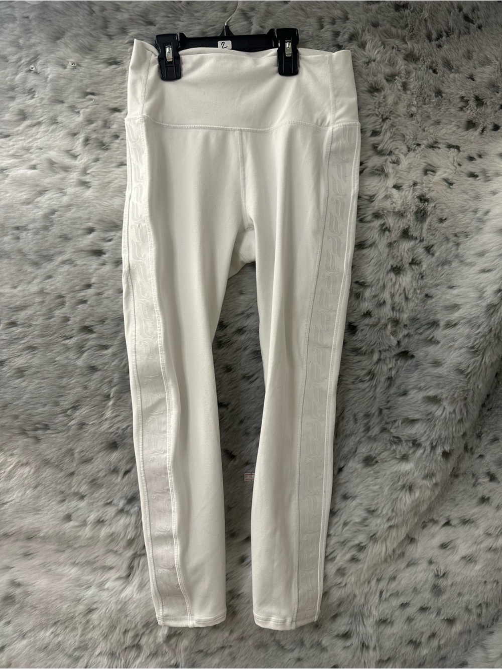 110. Fabletics white small legging